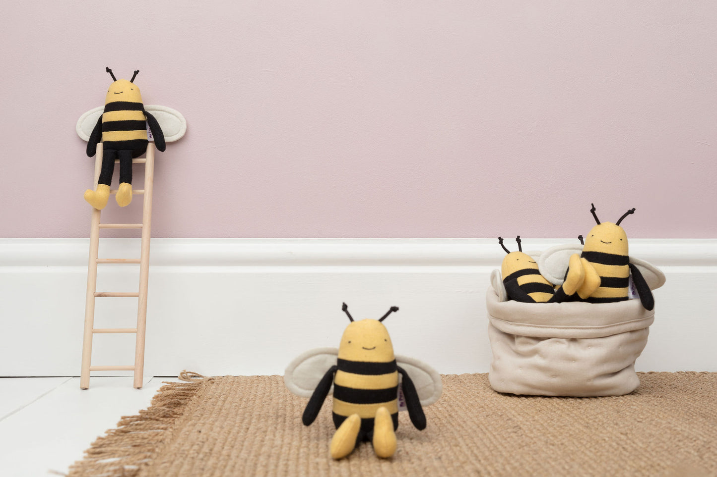 Mr Pickles - The Bumble Bees