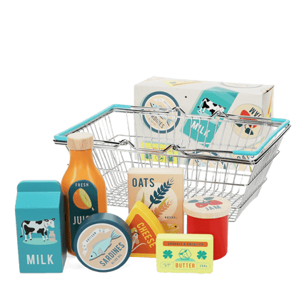 Wooden shopping play set with basket
