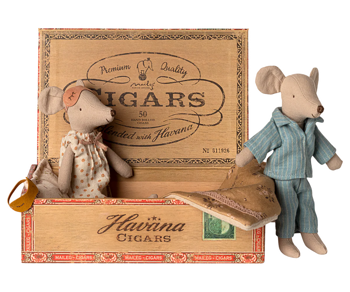 Maileg Mum and Dad Mice in a Cigar Box