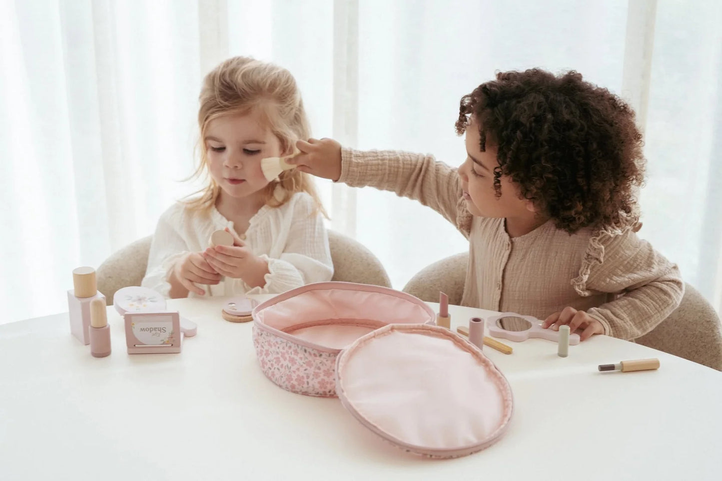 Little Dutch Wooden Beauty Set