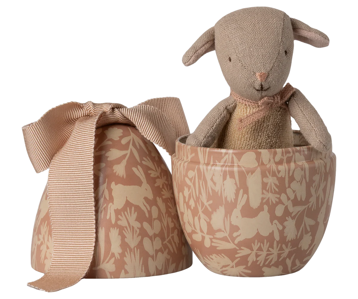 Maileg Easter Egg with Micro Lamb - Small Pink