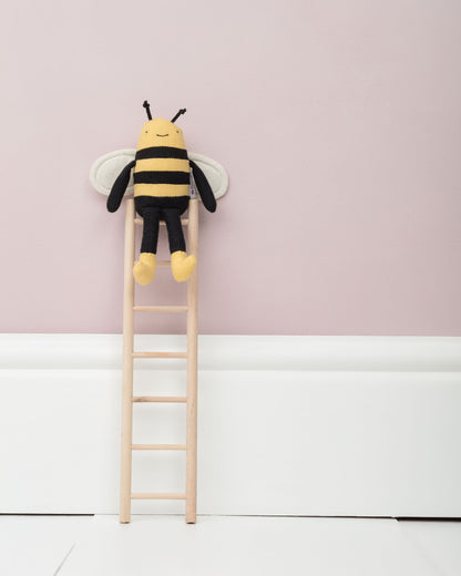 Mr Pickles - The Bumble Bees