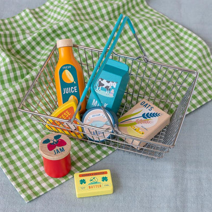 Wooden shopping play set with basket