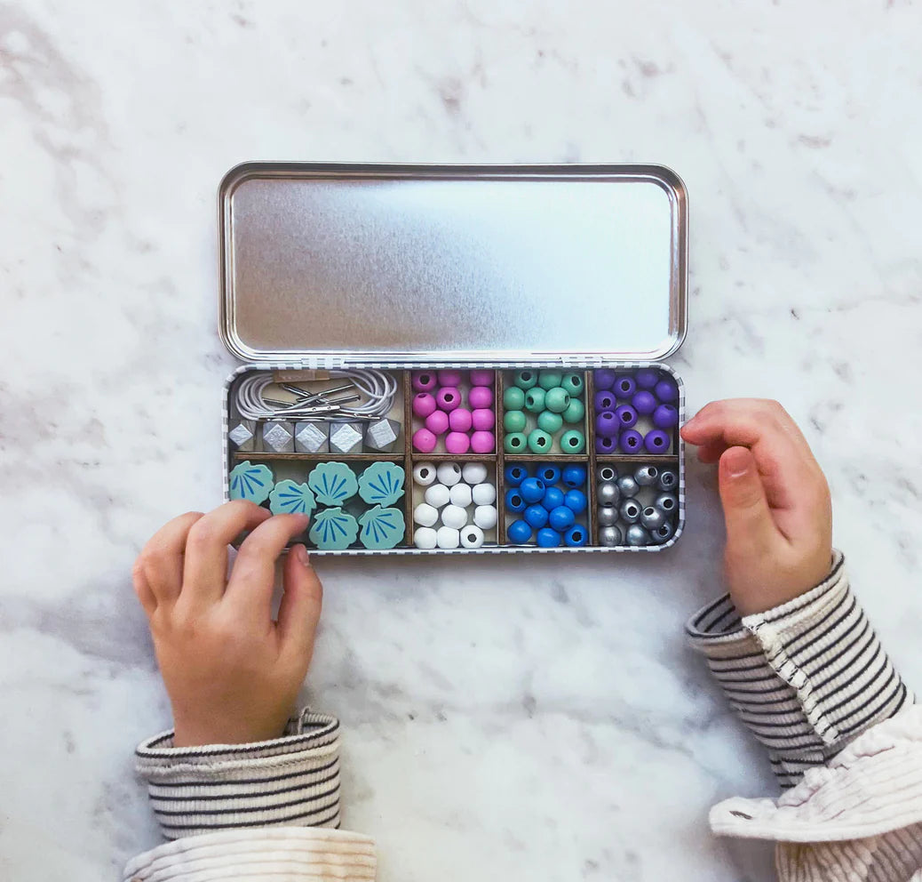 Make Your Own Mermaid Bracelet Tin