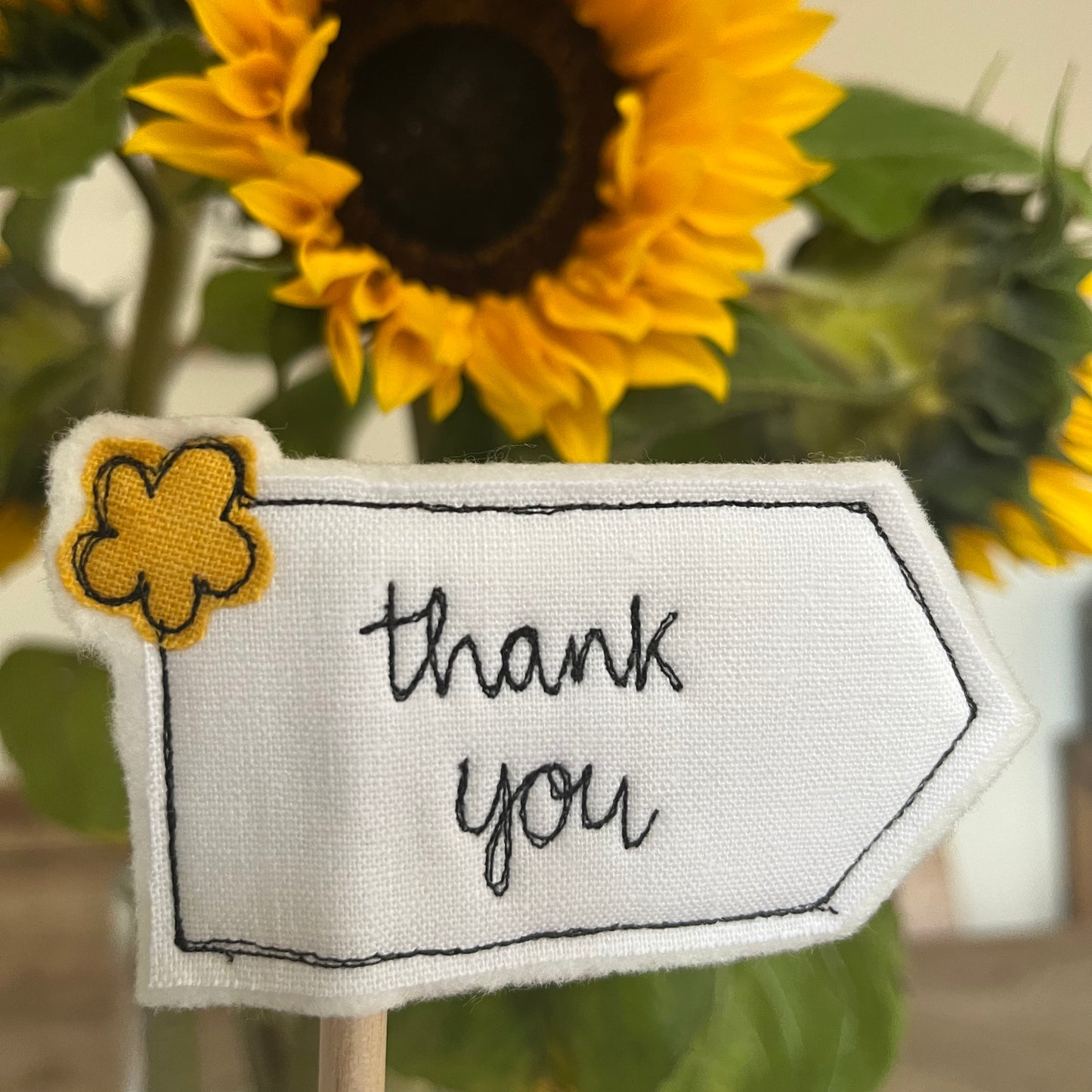 Thank You Flag – Bumble and Twig