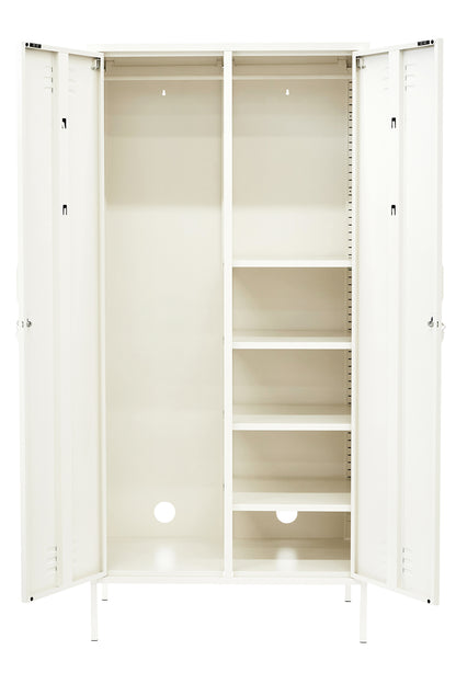 The Twinny Locker